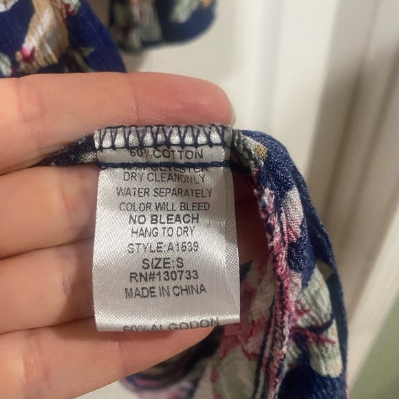 UMGEE 2 Tunic Blouses Size S Tropical Floral Relaxed Casual Boho Flowy Swing Top - Picture 12 of 15